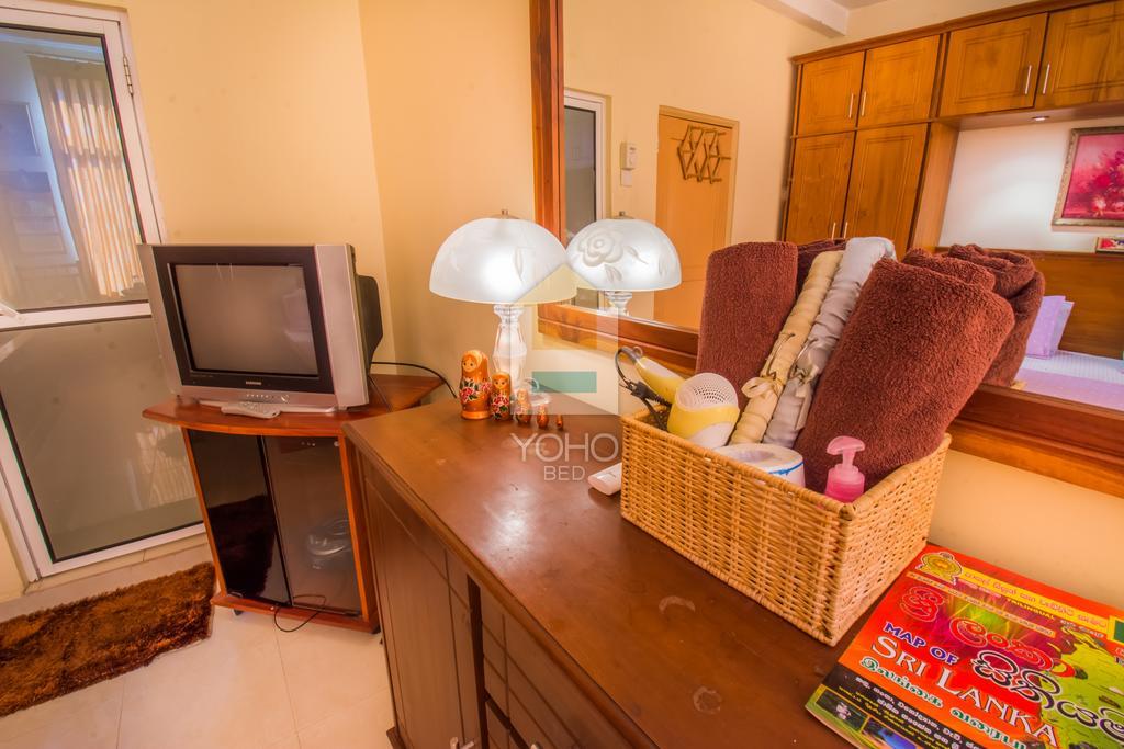 Frangipani Apartment Dehiwala-Mount Lavinia Bagian luar foto
